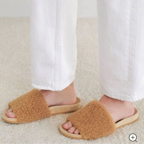 Jenni Kayne Shearling Slide Sandal - Picture 2 of 8